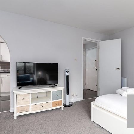 Guestready - Cosy Wimbledon Studio Flat Daire Londra Dış mekan fotoğraf